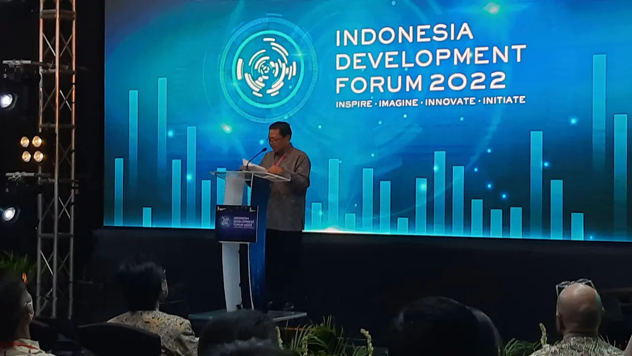 Sekretaris Kementerian Perencanaan Pembangunan Nasional/Badan Perencanaan Pembangunan Nasional (Kementerian PPN/Bappenas) Taufik Hanafi dalam pembukaan Indonesia Development Forum (IDF) 2022.