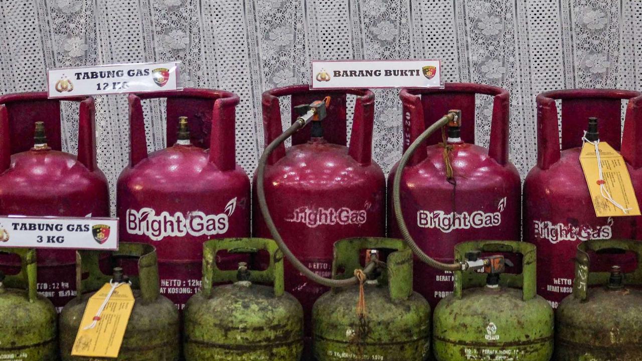Polisi bongkar kasus pengoplosan gas LPG 3 kg