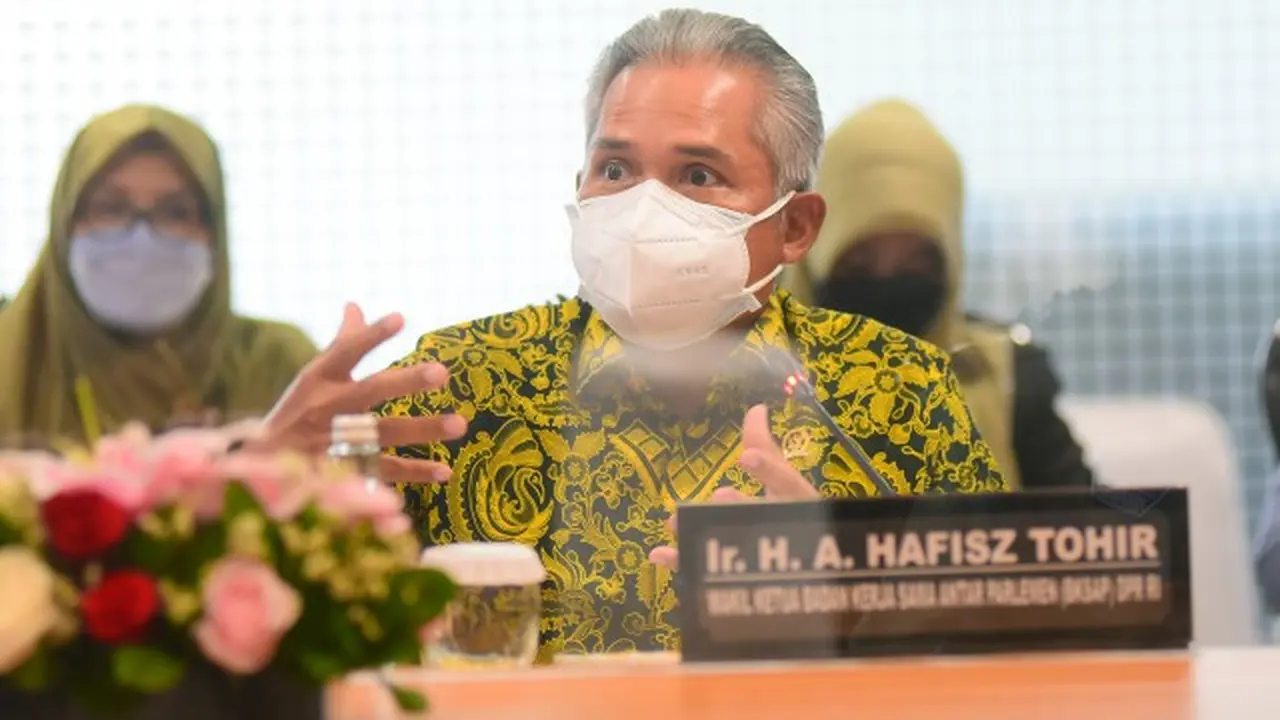 Pinjaman Online Semakin Resahkan Masyarakat, DPR Kritik Lemahnya Pengawasan OJK