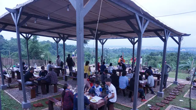 Belaian Angin Gunung Pagi di The Awiligar