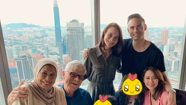 6 Potret Kedekatan Bunga Citra Lestari dan Aishah Sinclair, Saudara Ipar Kompak
