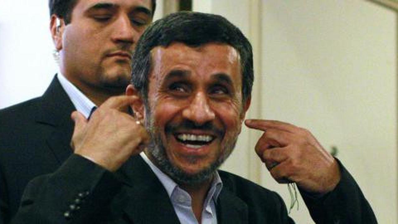 Ahmadinejad diserang lagi di Kairo 