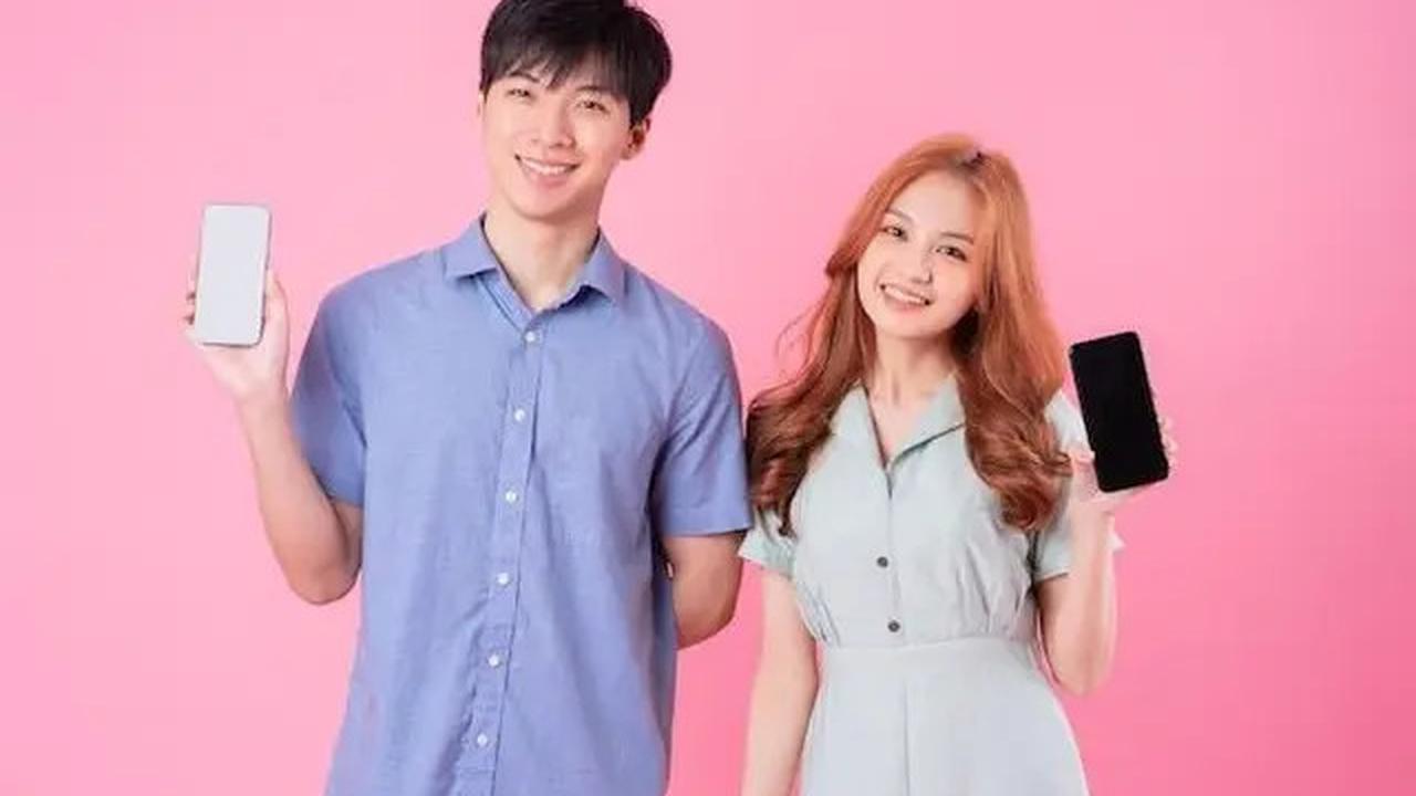 5 Kebiasaan Chatting yang Membuat Pria Semakin Menyukai Kamu
