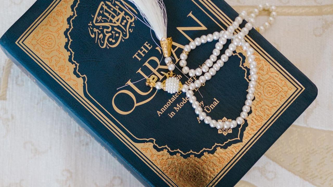 Jelaskan Fungsi Hadis Terhadap Alquran, Penting Dipahami Umat Muslim