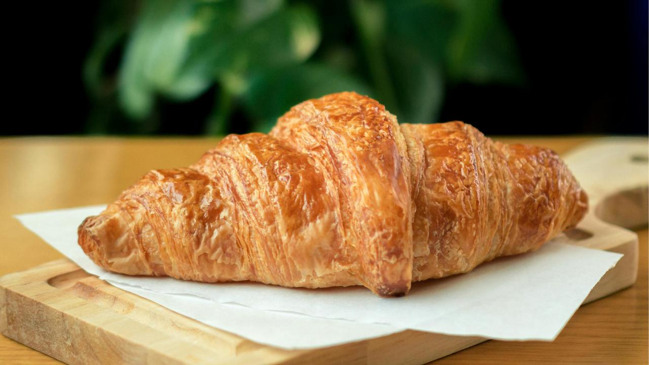 Komposisi Nutrisi Croissant