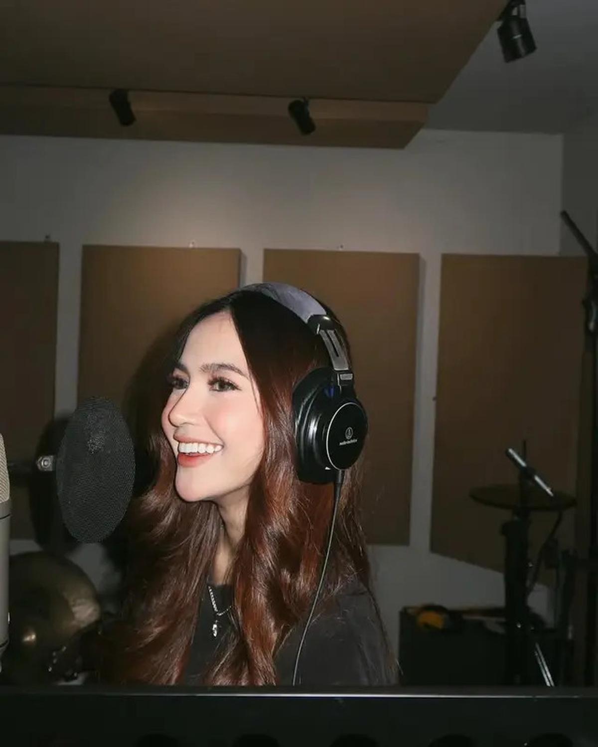 Mahalini Rekam Ulang Lagu Mencintaimu Hit Lawas Krisdayanti, Soundtrack Film 2nd Miracle In Cell No. 7