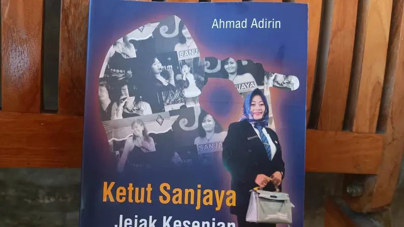 Buku Ketut Sanjaya: Jejak Kesenian Si Anak Dangdut
