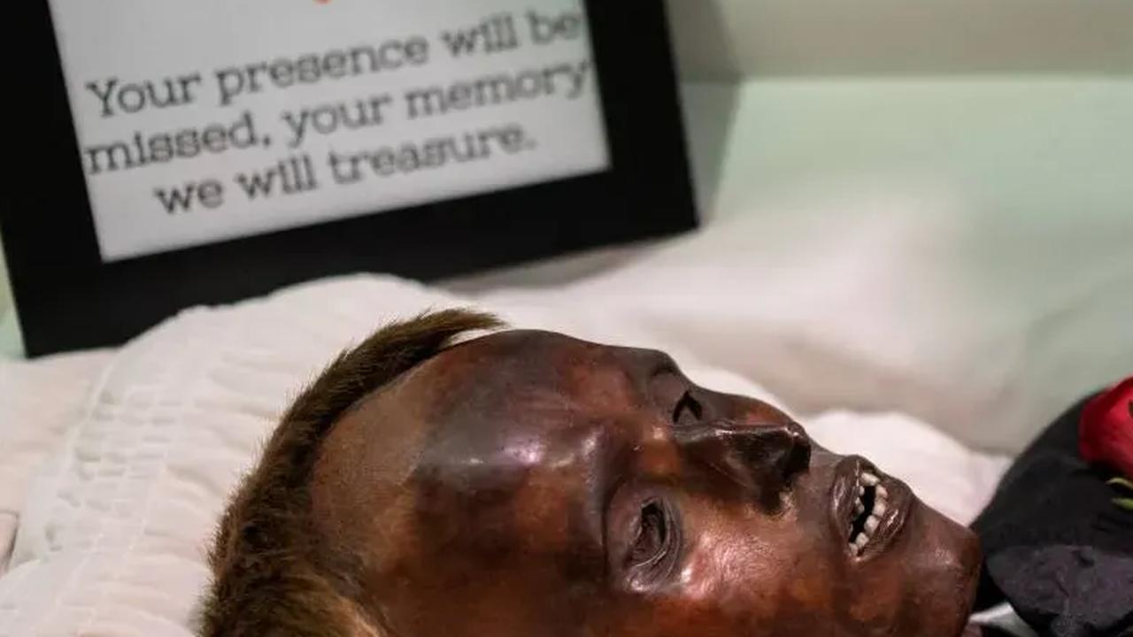 Setelah ditangkap, ia memberikan nama palsu sebagai "Stoneman Willie", dan kemudian meninggal karena gagal ginjal.<br>