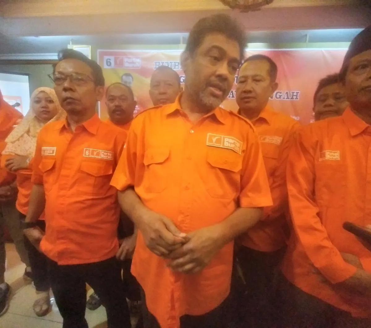 Presiden Konfederasi Serikat Pekerja Indonesia (KSPI), Said Iqbal menyatakan, serikat buruh menolak kenaikan UMP 2024 di seluruh Indonesia, termasuk kenaikan UMP DKI Jakarta 2024.&nbsp;