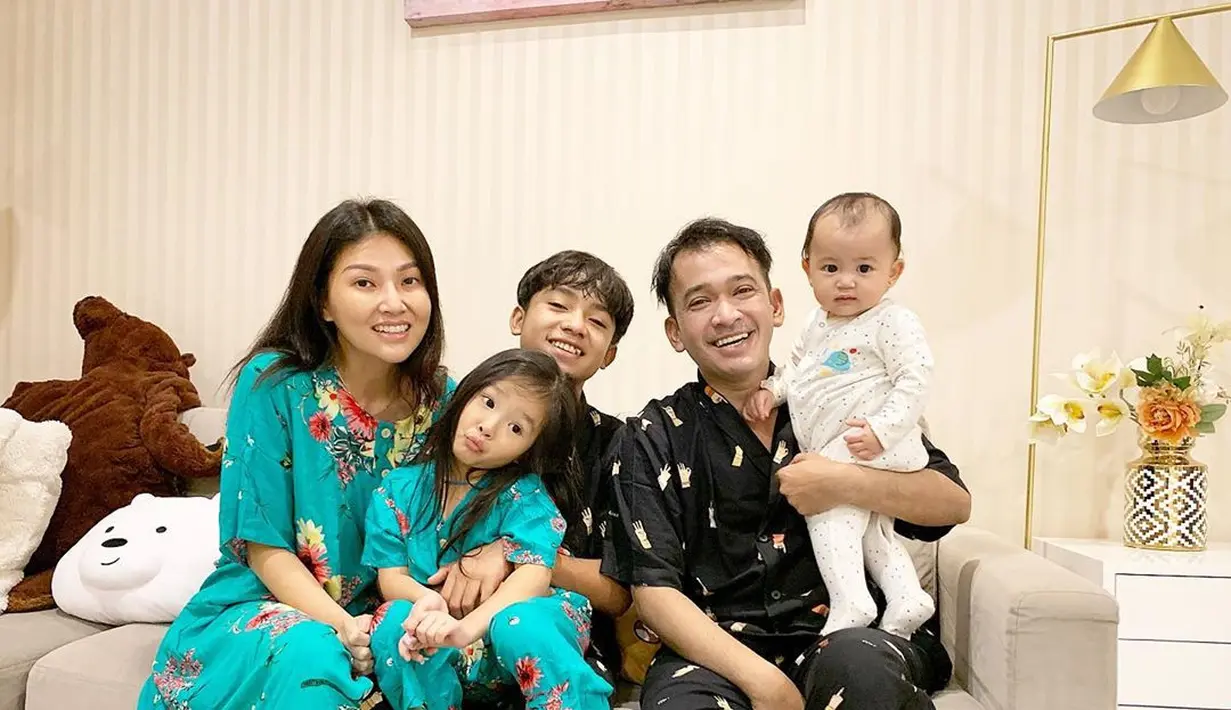 Ruben Onsu dan Sarwendah (Instagram/ruben_onsu)