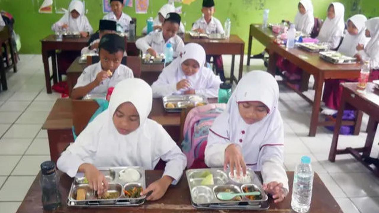 Keracunan MBG Terjadi di Ciamis, 24 Siswa Dirawat karena Mual dan Pusing