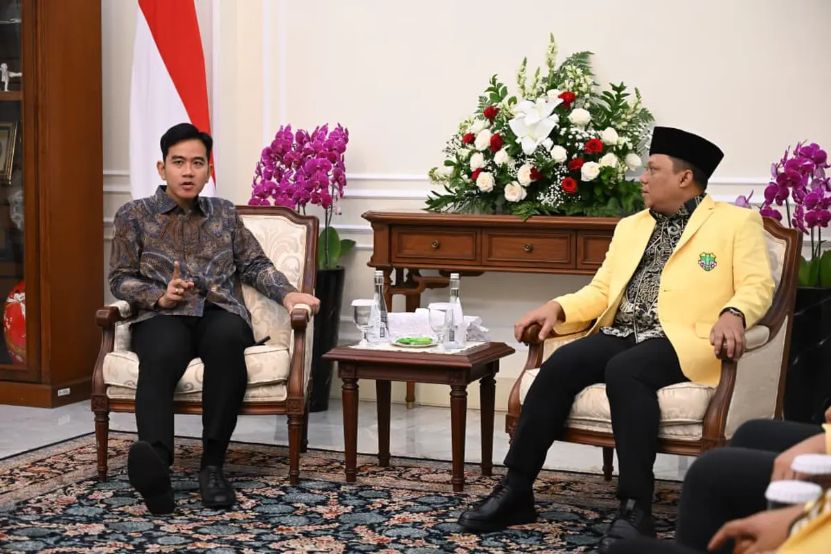 Wakil Presiden RI Gibran Rakabuming Raka dan Ketua Umum PP Pemuda Katolik Stefanus Asat Gusma di Istana Wapres, Jakarta, Rabu 26 November 2025 (Istimewa)