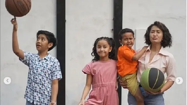 Widi Mulia, Widuri, Ndru, Den Bagus (Foto: Instagram/@widimulia)