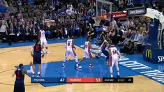 Detroit Pistons berhasil mengalahkan Oklahoma City Thunder dengan skor 99-98.