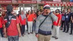 Semarak Lomba 17an Warga dan Pekerja Terminal Kampung Rambutan