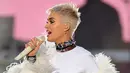 Katy Perry, ikut meramaikan konser amal One Love Manchester pada Minggu (4/6/2017) lalu. Memberikan penampilan yang maksimal, nampaknya Katy berhasil membuat para penonton menjadi terhibur. (AFP/Bintang.com)