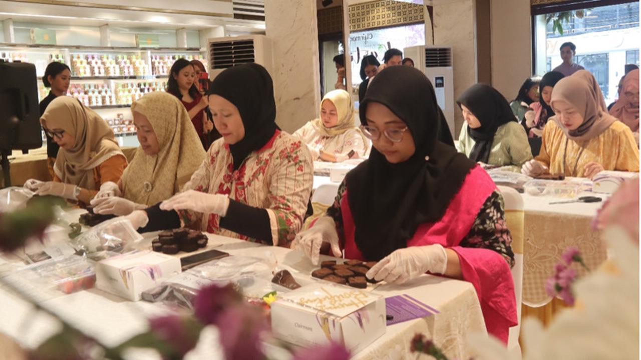 Cara Unik Pemilik Clairmont Rayakan Hari Kartini bersama Perempuan UMKM di Dapur