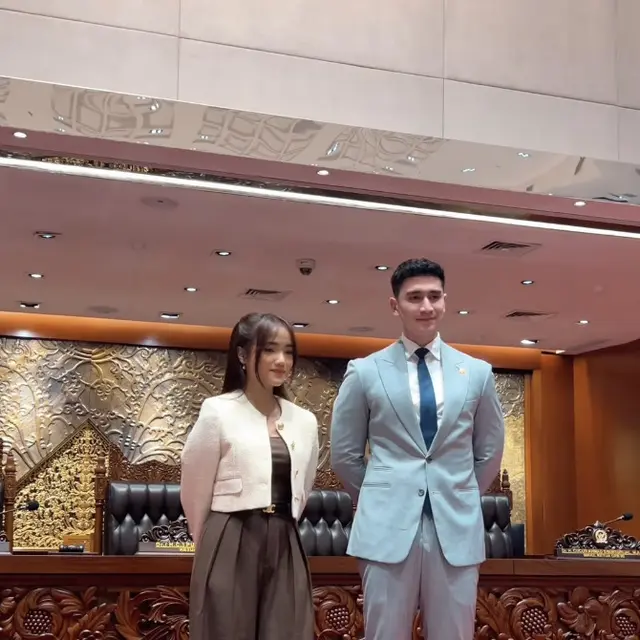 Fuji dan Varrell Bramasta