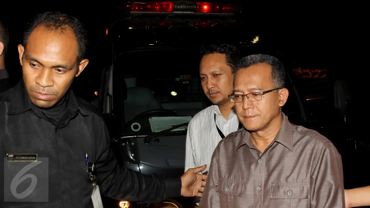 20150709-KPK Tangkap Tangan Hakim Ketua PTUN Medan-Jakarta-Tripeni Irianto Putro 1
