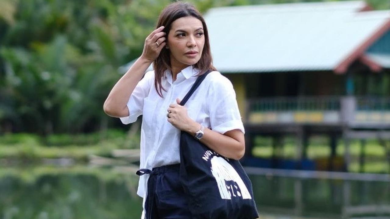 Najwa juga menegaskan, tidak pernah ada pembicaraan politik dengan pihak manapun. Termasuk dari Partai Kebangkitan Bangsa (PKB). Putri Quraish Shihab ini menegaskan sikap tidak akan terlibat dalam politik praktis di Pemilu 2024.<br>