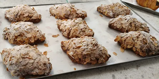 Bakery Hits Singapura Hadirkan Menu Eksklusif Indonesia, Padukan Teknik Artisan dan Cita Rasa Lokal