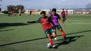 Ada beberapa menu latihan baru pada sesi kali ini yakni ada tambahan latihan kelincahan dan keseimbangan. (Bola.com/Bagaskara Lazuardi)