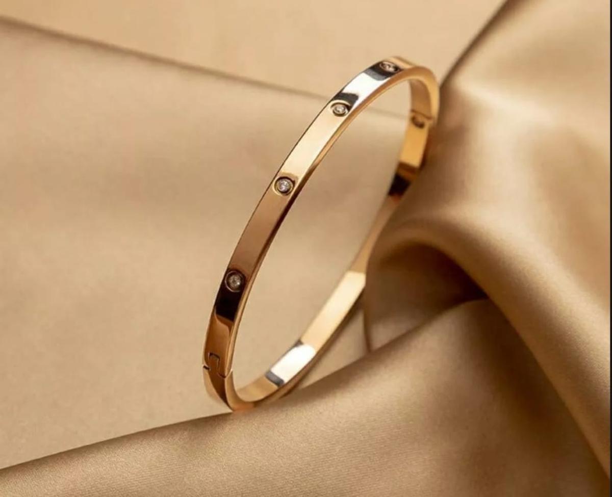 Gelang Emas Model Cartier