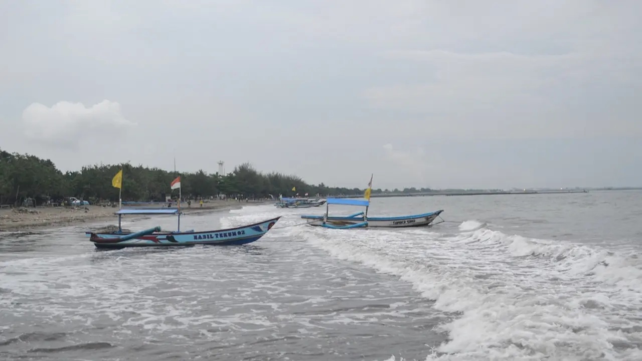 Pesisir selatan Cilacap rawan terdampak gelombang tsunami. (Foto: Liputan6.com/Muhamad Ridlo)