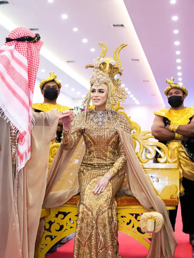 Resepsi Uyaina Arshad