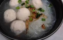 Resep dan Cara Membuat Bakso Ayam Blender, Enak dan Kenyal