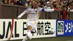 Berikut video 10 gol unik yang berawal dari sepak pojok. David Beckham dan Ronaldinhopun pernah melakukan hal tersebut.