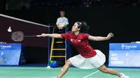 Gregoria Mariska Tunjung saat mengalahkan Eaint Chit Phoo di bulutangkis beregu putri SEA Games 2025. (PBSI)