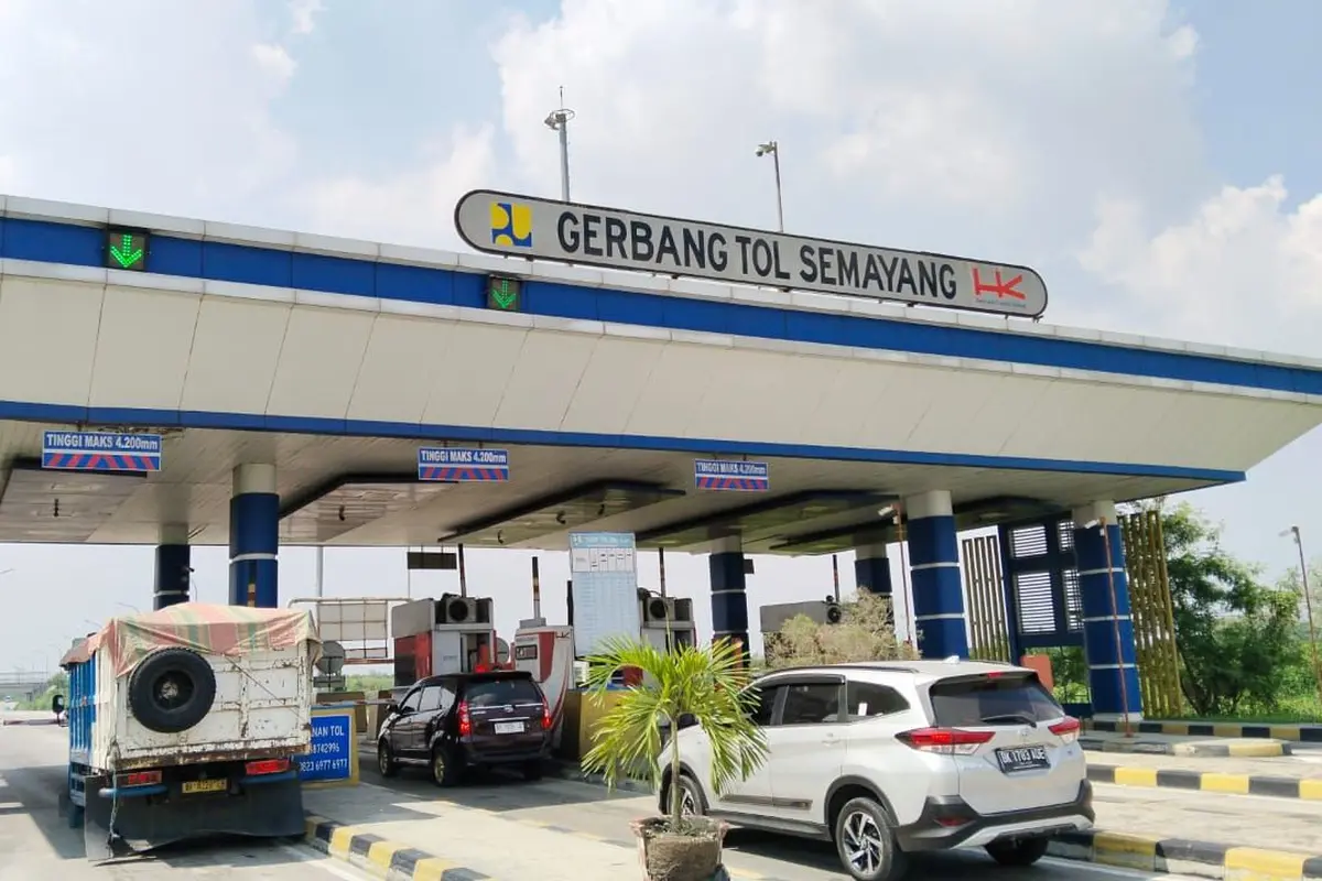 PT Hutama Karya (Persero) mencatat, selama 16 hari periode mudik dan balik Lebaran pada 15-30 April 2023, sebanyak 3.034.677 kendaraan melintas di Jalan Tol Trans Sumatera (JTTS). (Dok Hutama Karya)