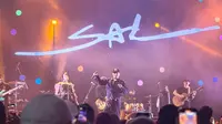 Sal Priadi Hadirkan Kehangatan di Soundrenaline 2025, Gala Bunga Matahari Jadi Doa untuk Sumatera dan Aceh