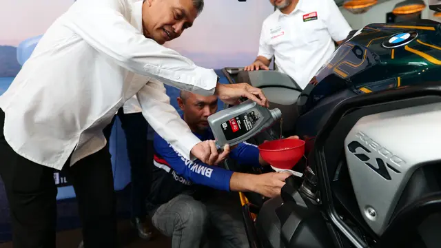 Peluncuran pelumas Pertamina Enduro Platinum 5W-40