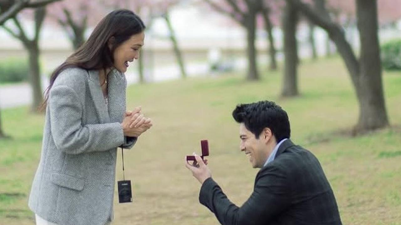 Tak Hanya Luna Maya, 6 Artis Indonesia Ini Baru Menikah di Usia 40 Tahunan dan Kini Hidup Bahagia