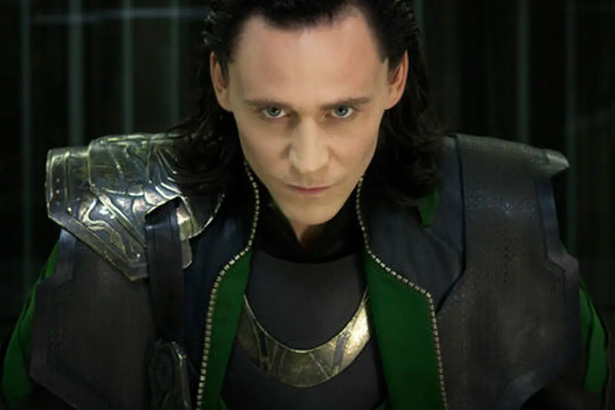 Tom Hiddleston