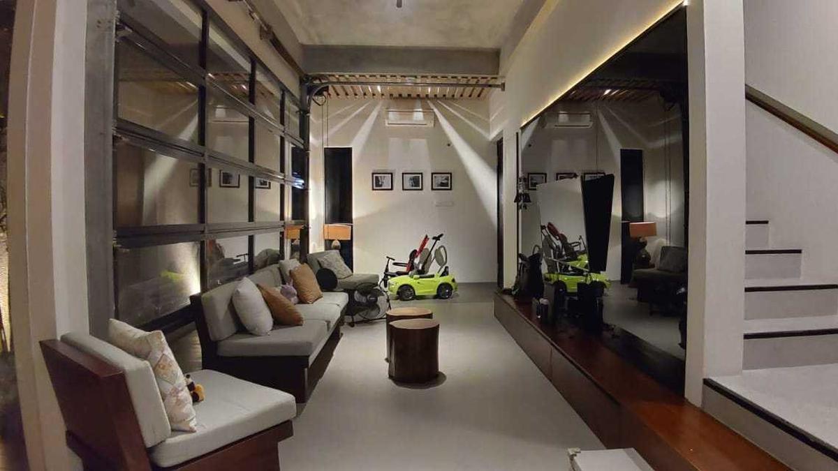 9 Ide Desain Ruang Keluarga Modern di Rumah Islami: Estetik, Nyaman dan Betah