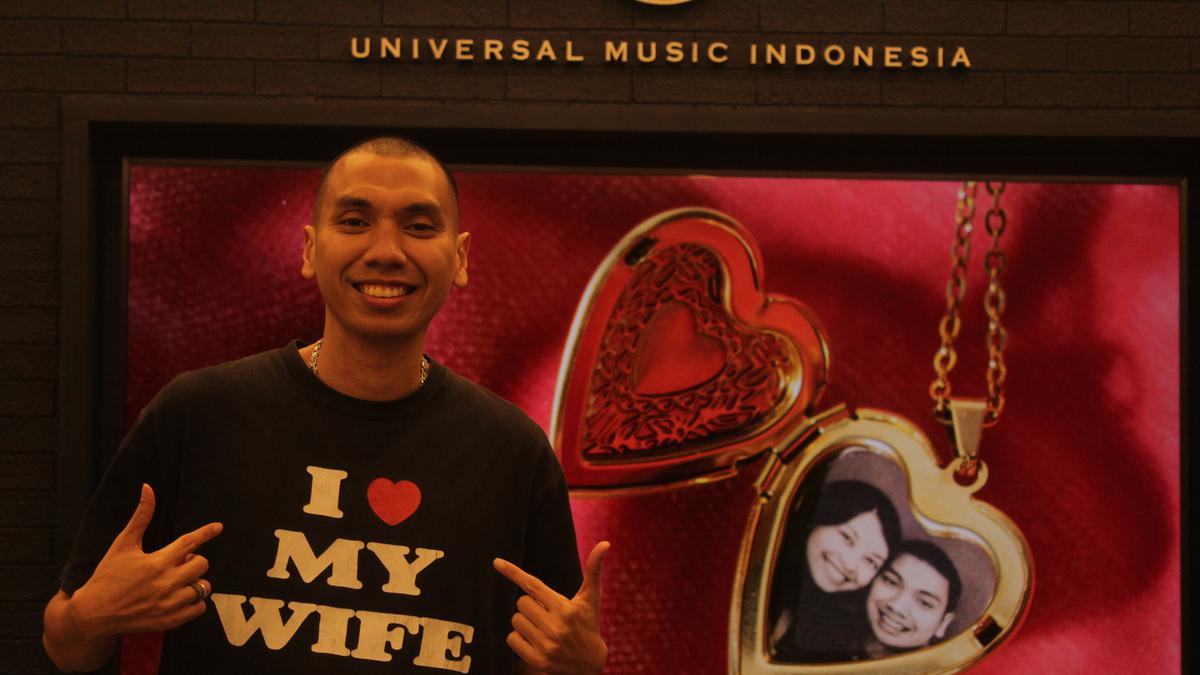 Perlihatkan Sisi Romantis, Rayi RAN Rilis Single Terbaru Istriku