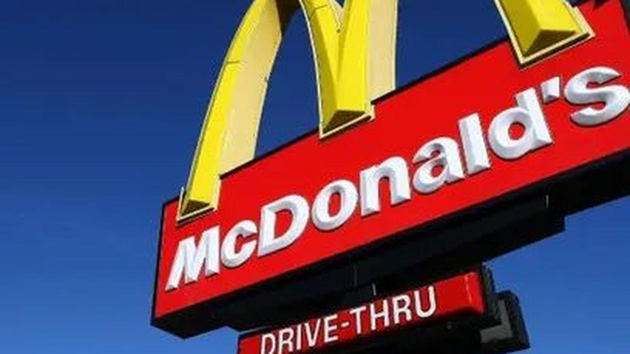 Seruan boikot McDonald menyebar usai kebijakan McDonalds Israel yang memberikan makanan gratis kepada Israel Defense Forces (IDF) atau tentara Israel setelah pecahnya perang Israel vs Hamas.<br>