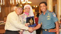 Sandar di Fremantle, KRI Dewaruci Gelar Open Ship