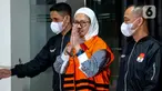 Mantan Direktur Utama (Dirut) Pertamina Galaila Karen Kardinah atau Karen Agustiawan usai rilis penetapan tersangka kasus dugaan korupsi di Gedung Merah Putih KPK, Jakarta, Selasa (19/9/2023). (Liputan6.com/Faizal Fanani)