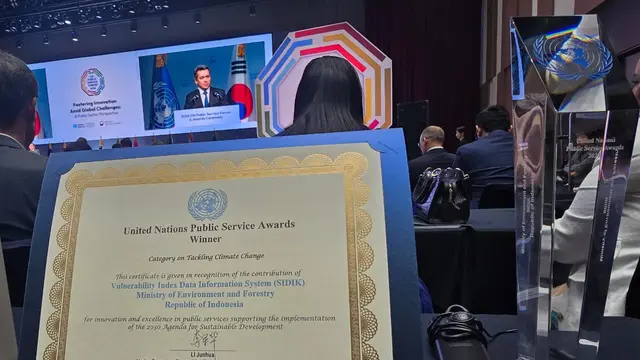 Inovasi pelayanan publik SIDIK (Sistem Informasi Data Indeks Kerentanan) dari Kementerian Lingkungan Hidup dan Kehutanan (KLHK) meraih prestasi pada ajang bergengsi United Nations Public Service Awards (UNPSA) 2024.