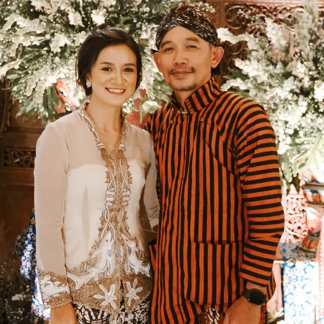 5 Potret Kebersamaan Marzuki Mohamad 'Kill The DJ' bersama Kekasih