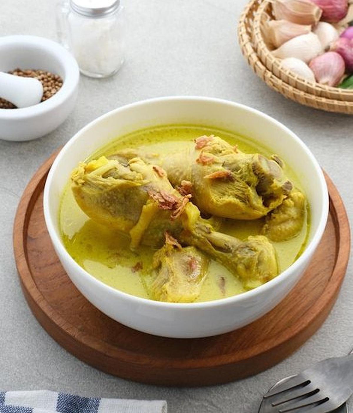 Ilustrasi Opor Ayam