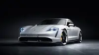 Perusahaan otomotif Porsche secara resmi meluncurkan mobil listrik pertamanya, Taycan (Motorbeam)