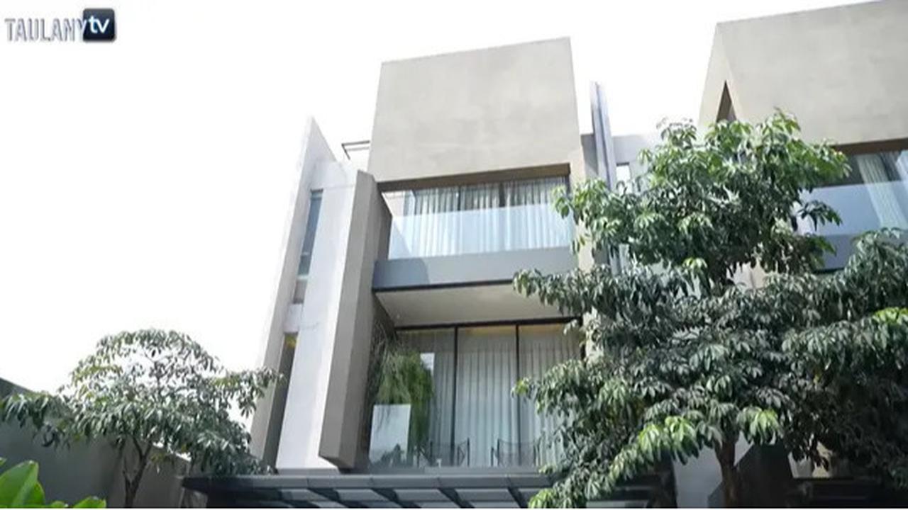 Tampilan Interior Rumah Aghniny Haque, Inspirasi Hunian untuk Anak Muda yang Belum Berkeluarga