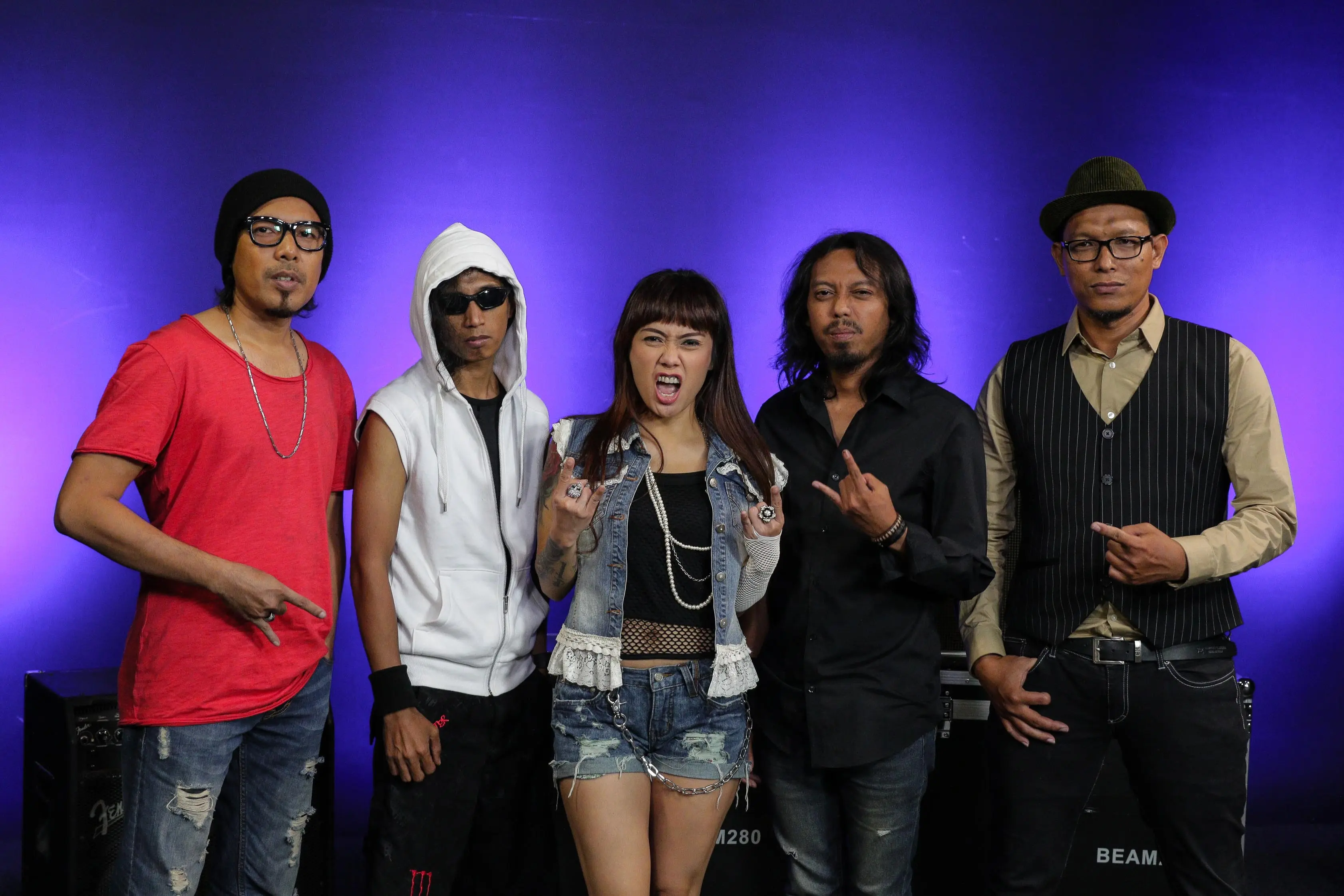 Band rock Indonesia Take Over9. (Liputan6.com / Faizal Fanani)