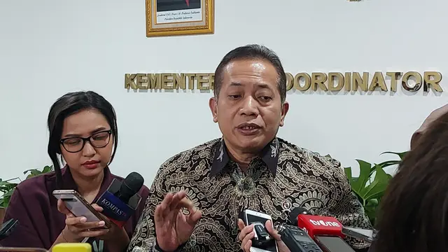 Wakil Menteri Koperasi Ferry Juliantono