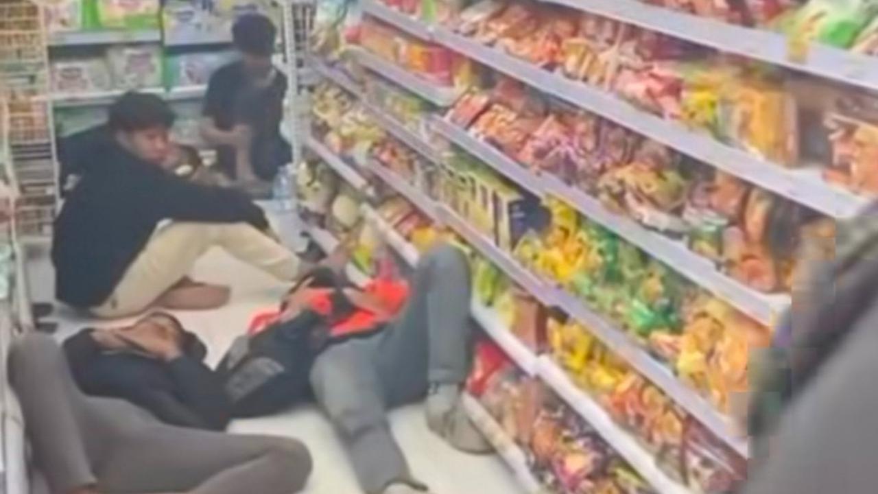 Polisi Temukan Fakta Menarik Terkait Viral Anggota Klub Motor CB Makan dan Tiduran di Indomaret Nganjuk